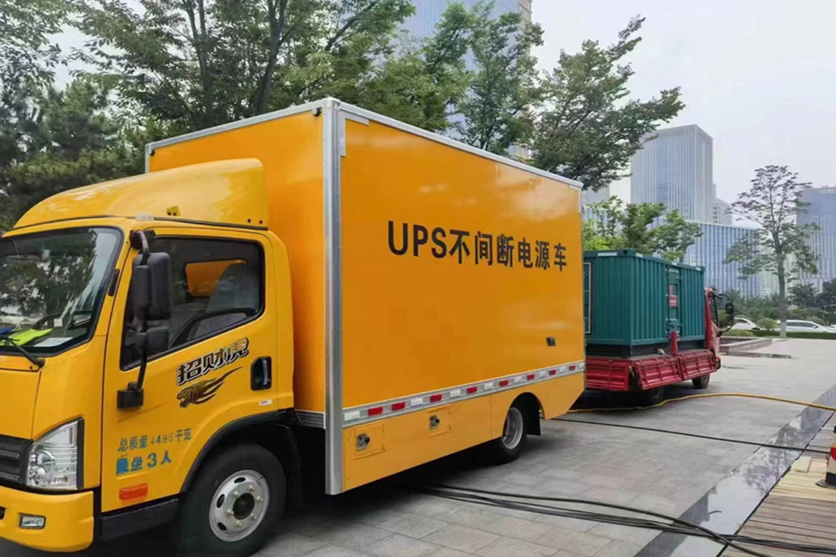 枫木镇发电机租赁施工现场